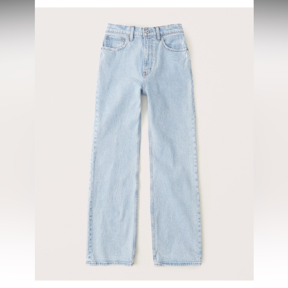 Abercrombie & Fitch The 90s Relaxed Jean High Rise - Light Wash